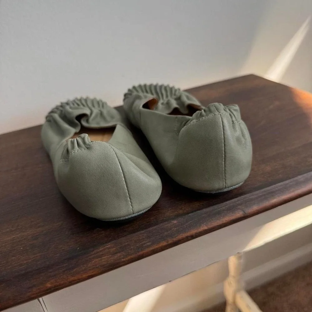 Chocolat Blu Green leather pleated pintuck ballet flat sage